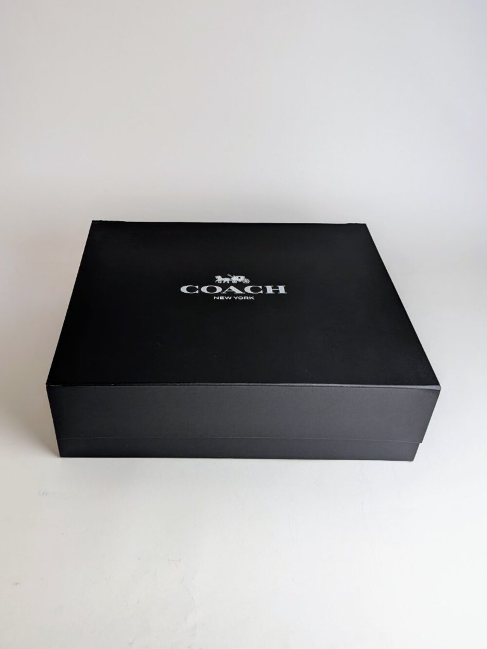 Authentic COACH Large Black Gift Box Magnetic Closure & Saddle Interior - Picture 3 of 12